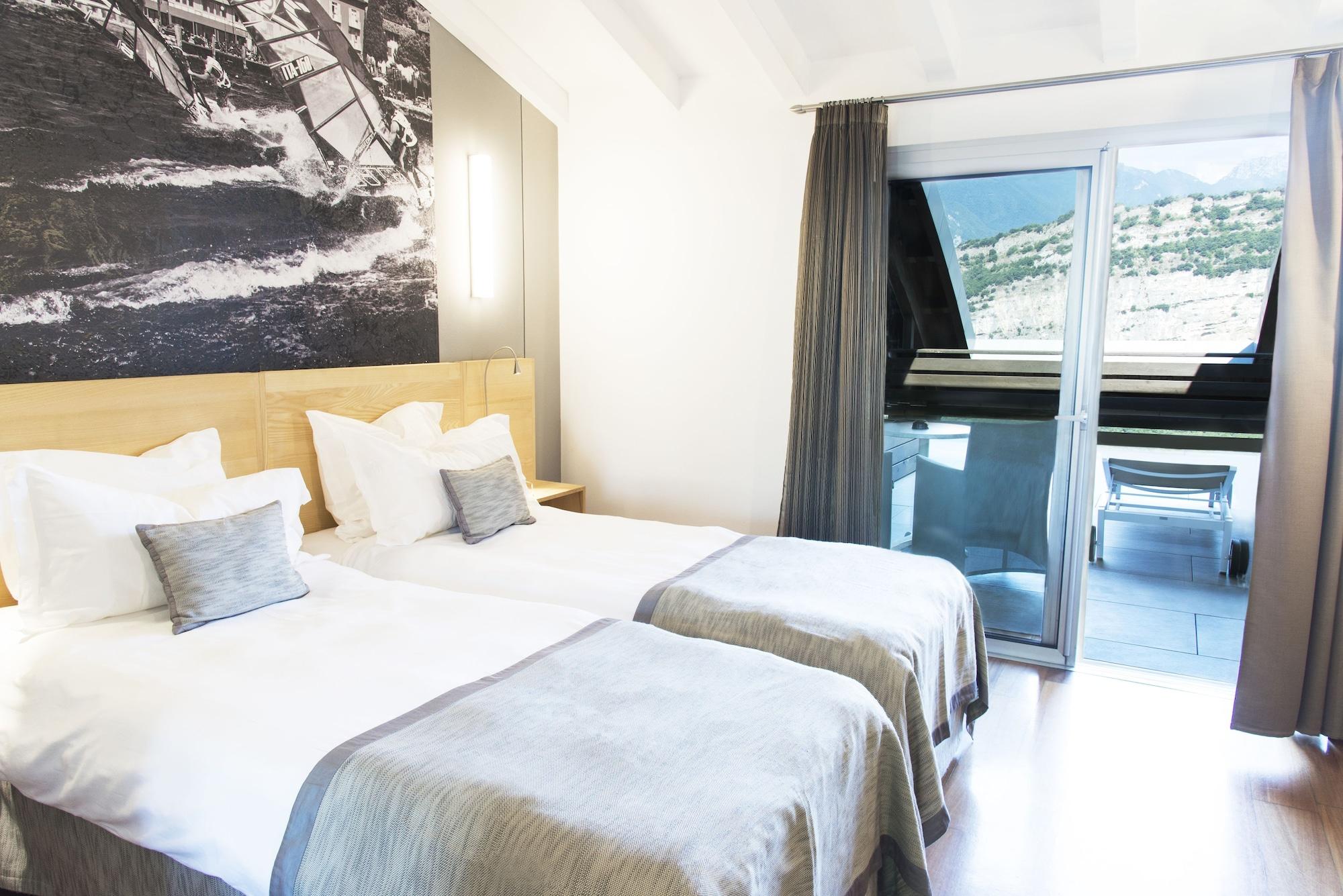 טורבולה Garda Hotel Forte Charme מראה חיצוני תמונה